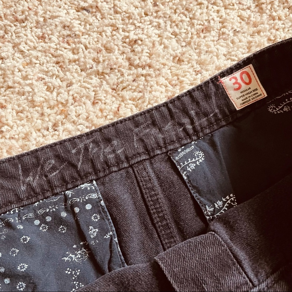We The Free Don’t Get Me Wrong Black Denim Mini Skirt - Picture 5 of 5
